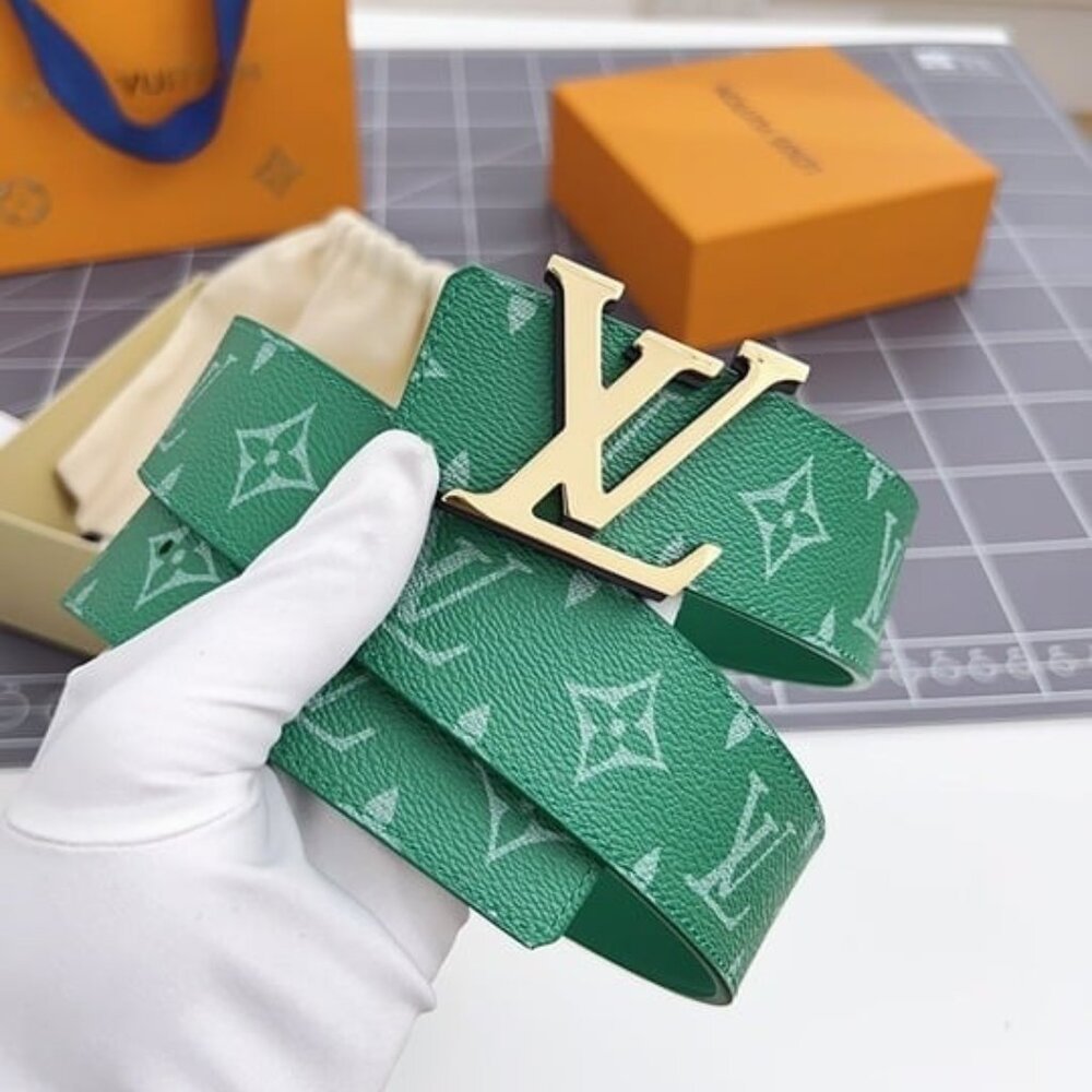 Lｖ reversible belt